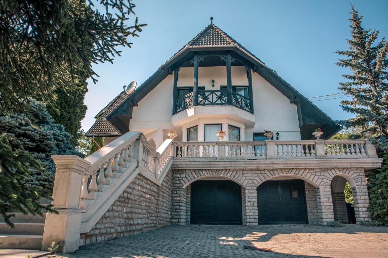 Villa Viktoria Balatonfüred Eksteriør bilde